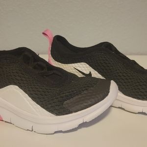 NIKE TODDLER AIRMAX SHOES SIZE 10